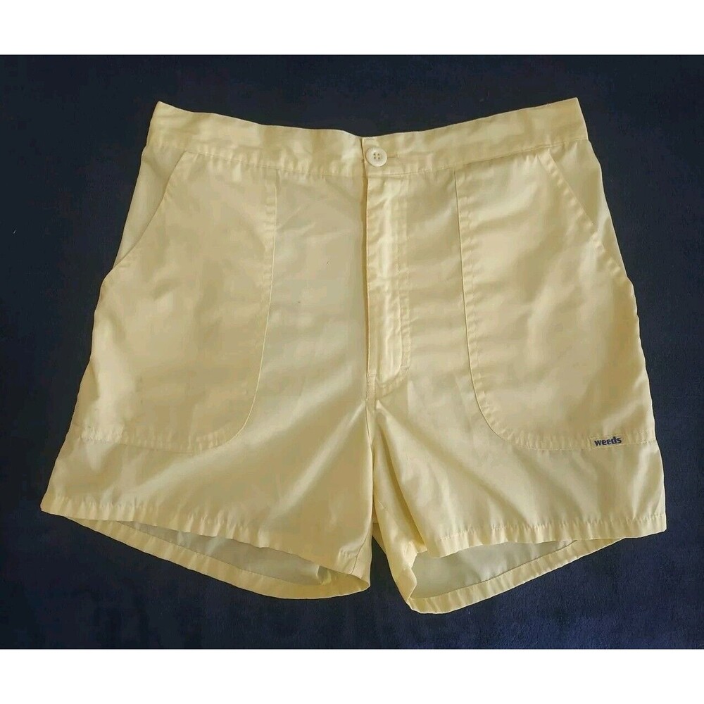 VINTAGE 1980’s Mens Yellow WEEDS SHORTS Lightweight 3.5" Inseam Size 34